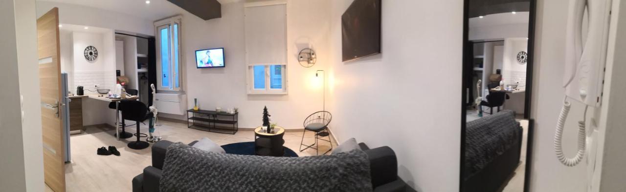 Апартаменти Le Studio Du Vieux Port Марсель Екстер'єр фото